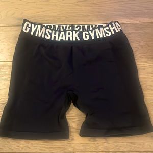 Gymshark Flex Shorts in Black (Size: Medium)